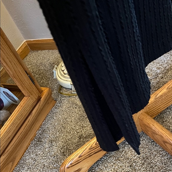 Chic Black Long Sleeve Dress - Picture 5 of 8